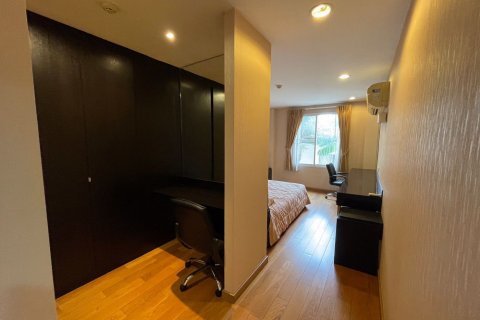 Condominio de 2 dormitorios en Watthana, Bangkok, Tailandia № 68325 - foto 9