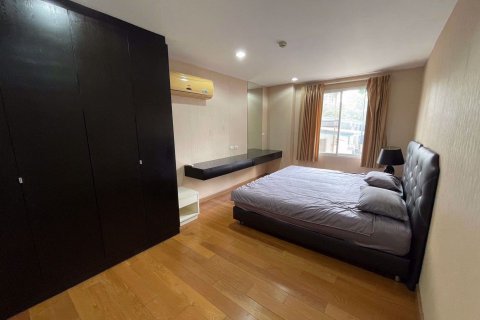 Condominio de 2 dormitorios en Watthana, Bangkok, Tailandia № 68325 - foto 7