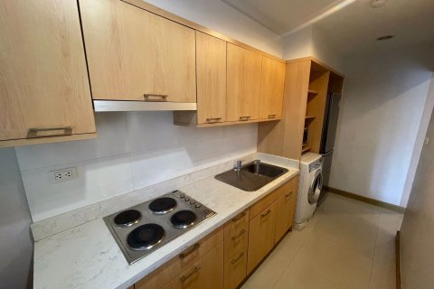 Condominio de 2 dormitorios en Watthana, Bangkok, Tailandia № 68325 - foto 12