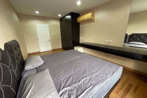 Condominio de 2 dormitorios en Watthana, Bangkok, Tailandia № 68325 - foto 10