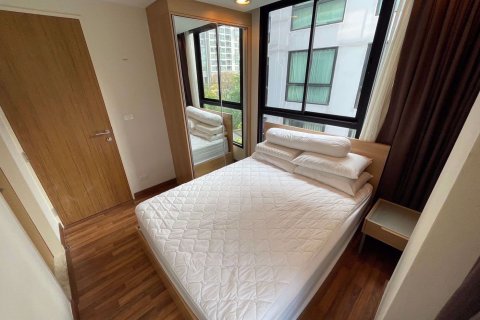 Condominio de 1 dormitorio en Khlong Toei, Bangkok, Tailandia № 68324 - foto 8