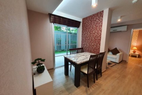Condominio de 2 dormitorios en Bangkok, Tailandia № 143228 - foto 2