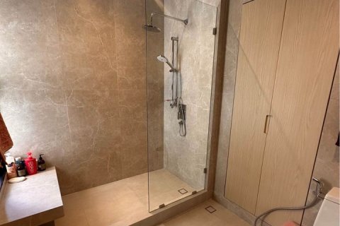 Condominio de 3 dormitorios en Bangkok, Tailandia № 143224 - foto 17