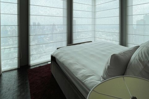 Ático de 3 dormitorios en Bangkok, Tailandia № 181221 - foto 8