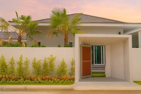 Chalet de 3 dormitorios en Hua Hin, Tailandia № 169836 - foto 22