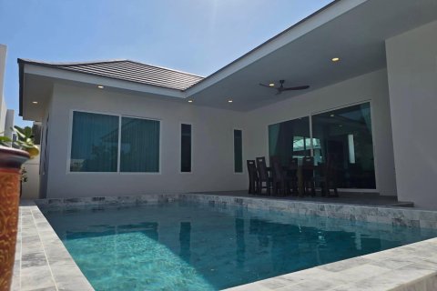Chalet de 3 dormitorios en Hua Hin, Tailandia № 169836 - foto 21