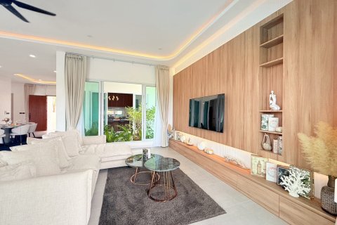 Chalet de 3 dormitorios en Hua Hin, Tailandia № 169832 - foto 3