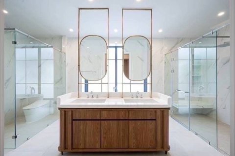 Haus in Bangkok, Thailand 5 Schlafzimmer № 180868 - Foto 15