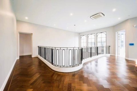 Haus in Bangkok, Thailand 5 Schlafzimmer № 180868 - Foto 14