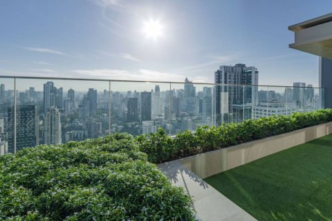 Condominio de 2 dormitorios en Bangkok, Tailandia № 180865 - foto 28