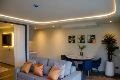 Condominio de 1 dormitorio en Patong, Tailandia № 198768 - foto 5