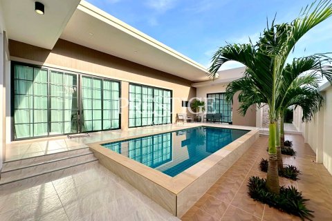 Maison à Pattaya, Thaïlande 3 chambres № 202055