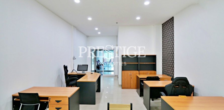 Local comercial 48 m2 en Pattaya, Tailandia № 202059