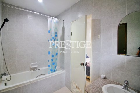 Casa de 2 dormitorios en Pattaya, Tailandia № 202057 - foto 6