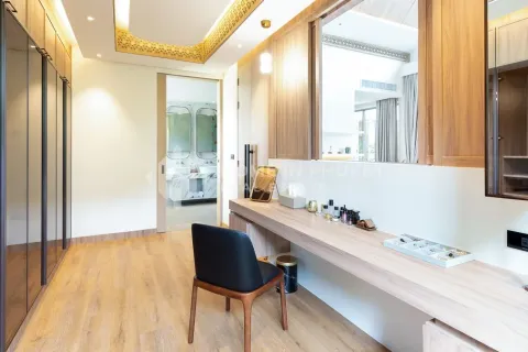 Casa de 4 dormitorios en Phuket, Tailandia № 156303 - foto 11