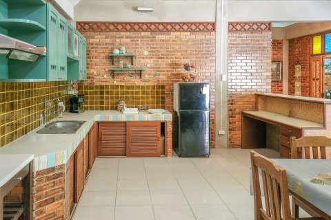 Casa de 4 dormitorios en Chiang Mai, Tailandia № 156300 - foto 2