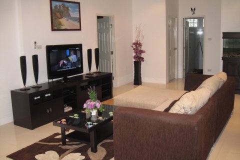 House in Hua Hin, Thailand 3 bedrooms № 66868 - photo 6