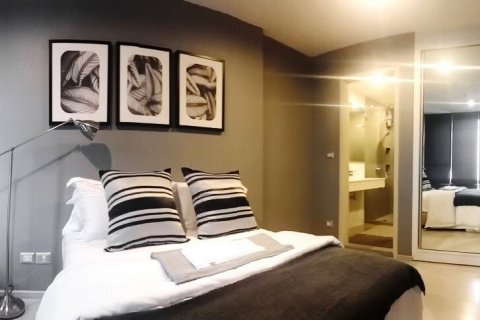 Eigentumswohnung in Bangkok, Thailand, 1 Schlafzimmer  № 66862 - Foto 7