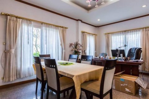 Casa de 3 dormitorios en Hua Hin, Tailandia № 66866 - foto 4