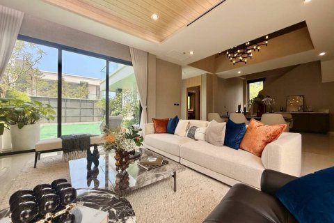Villa in Pattaya, Thailand 4 Schlafzimmer № 146925