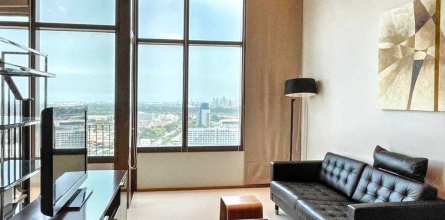 Condominio de 1 dormitorio en Khlong Toei, Bangkok, Tailandia № 146929
