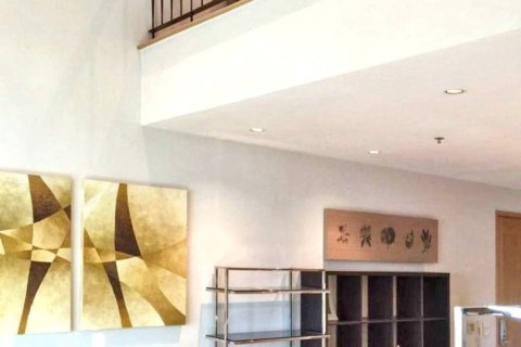 Condominio de 1 dormitorio en Khlong Toei, Bangkok, Tailandia № 146929 - foto 3