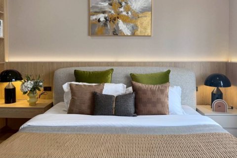 Chalet de 4 dormitorios en Pattaya, Tailandia № 146928 - foto 5