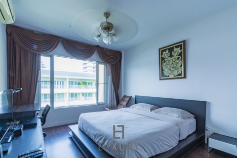 Condominio de 2 dormitorios en Hua Hin, Tailandia № 168568 - foto 16