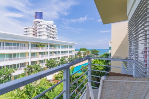Condominio de 2 dormitorios en Hua Hin, Tailandia № 168568 - foto 3