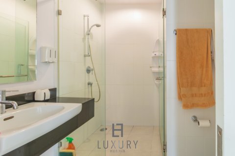 Condominio de 2 dormitorios en Hua Hin, Tailandia № 168568 - foto 25