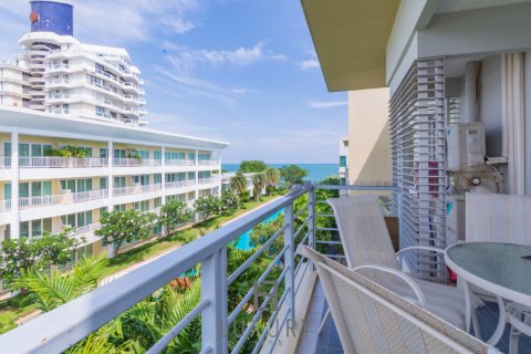 Condominio de 2 dormitorios en Hua Hin, Tailandia № 168568 - foto 2