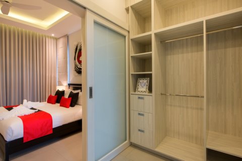 Chalet de 3 dormitorios en Hua Hin, Tailandia № 168571 - foto 21