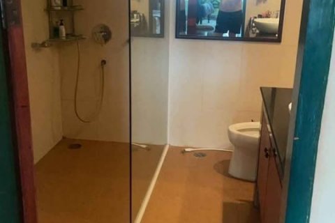 Condominio de 3 dormitorios en Sathon, Bangkok, Tailandia № 142985 - foto 7
