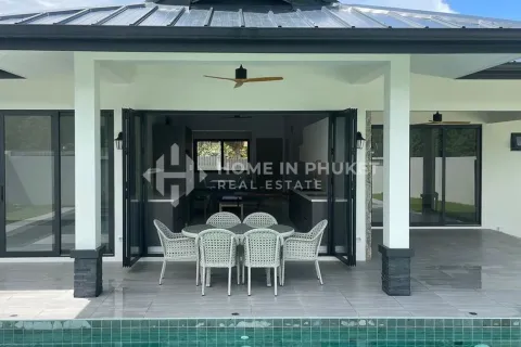 Haus in Phuket, Thailand 4 Schlafzimmer № 157395 - Foto 4
