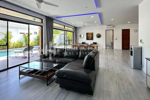 Casa de 4 dormitorios en Rawai, Tailandia № 157392 - foto 8