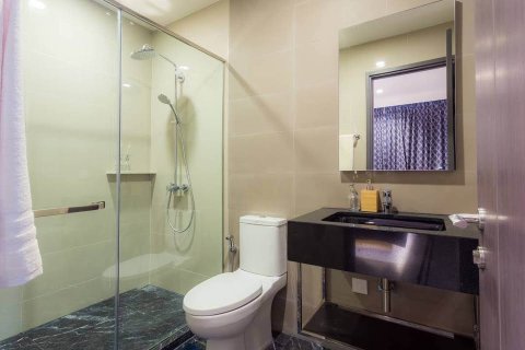 Condominio de 2 dormitorios en Bangkok, Tailandia № 157397 - foto 12