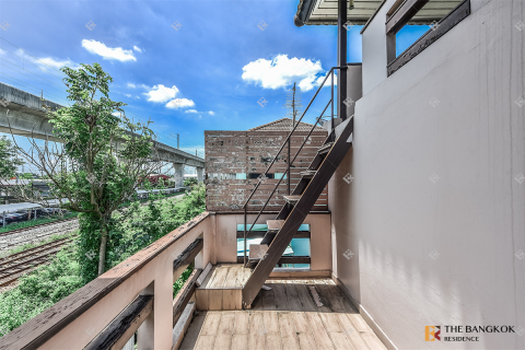 Casa de 4 dormitorios en Bangkok, Tailandia № 189457 - foto 4
