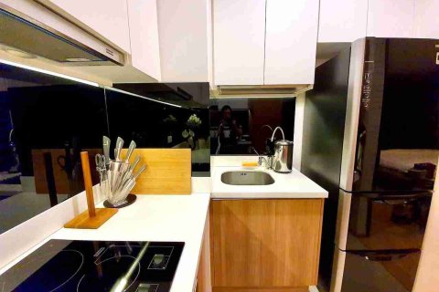 Condominio de 1 dormitorio en Thonburi, Bangkok, Tailandia № 183473 - foto 9