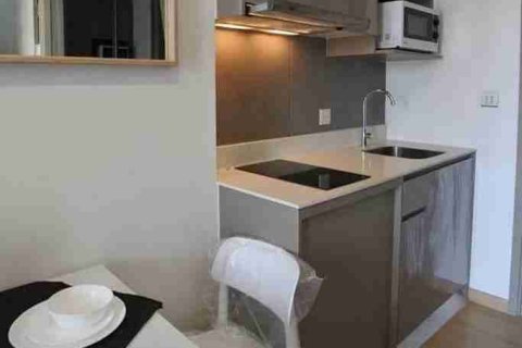 Condominio de 1 dormitorio en Bangkok, Tailandia № 183472 - foto 10
