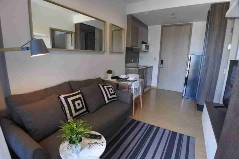 Condominio de 1 dormitorio en Bangkok, Tailandia № 183472 - foto 11