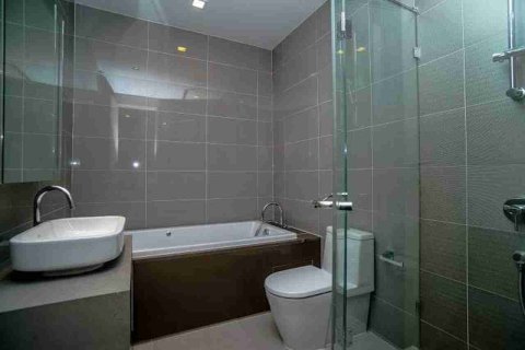 Condominio de 3 dormitorios en Phaya Thai, Bangkok, Tailandia № 183467 - foto 8