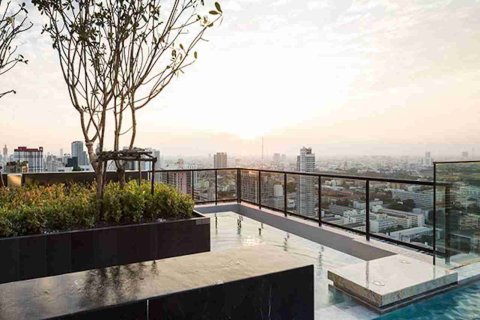 Condominio de 3 dormitorios en Phaya Thai, Bangkok, Tailandia № 183467 - foto 11