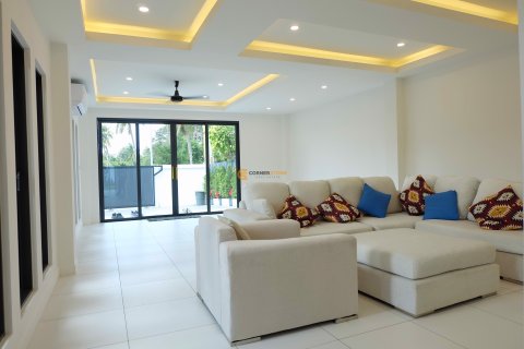Studio in Bang Lamung, Thailand № 154571 - Foto 7