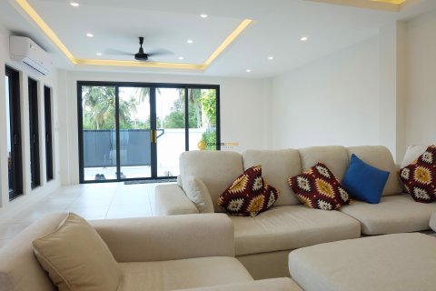 Studio in Bang Lamung, Thailand № 154571 - Foto 6