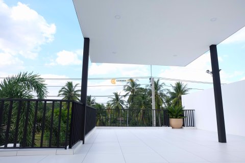Studio in Bang Lamung, Thailand № 154571 - Foto 25