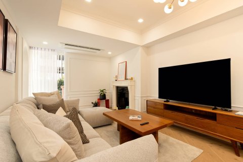 Condominio de 4 dormitorios en Bangkok, Tailandia № 180550 - foto 8