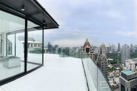 Ático de 3 dormitorios en Bangkok, Tailandia № 180548 - foto 6