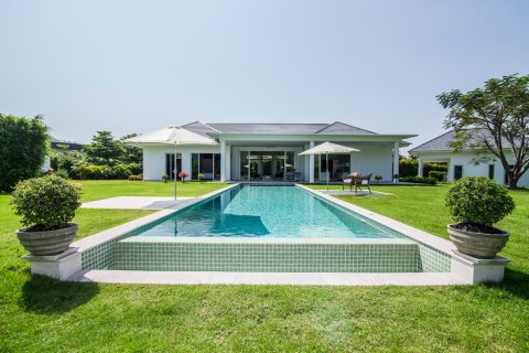 บ้านในอำเภอหัวหิน, ประเทศไทย 4 ห้องนอน № 180549