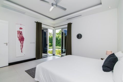 Casa de 4 dormitorios en Hua Hin, Tailandia № 180549 - foto 19