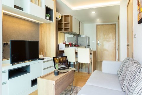 Studio dans le Condo à Watthana, Bangkok, Thaïlande № 163116 - photo 9